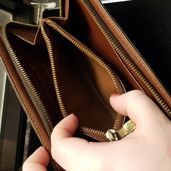 LOUIS VUITTON pochette porter monnaie AUTHENTIC luxury - Picture 8 of 11